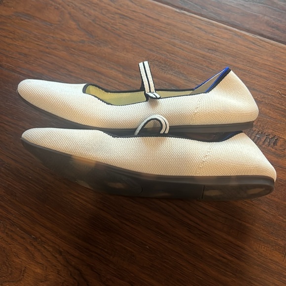 BRAND NEW Rothy’s Square Mary Jane in Gardenia - size 11 - Picture 4 of 7